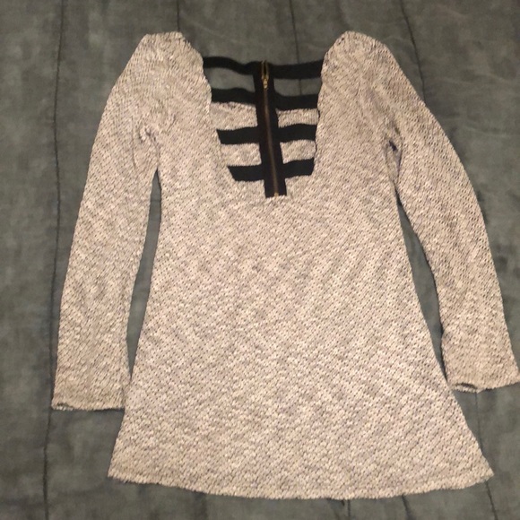 Dress top - Picture 2 of 3